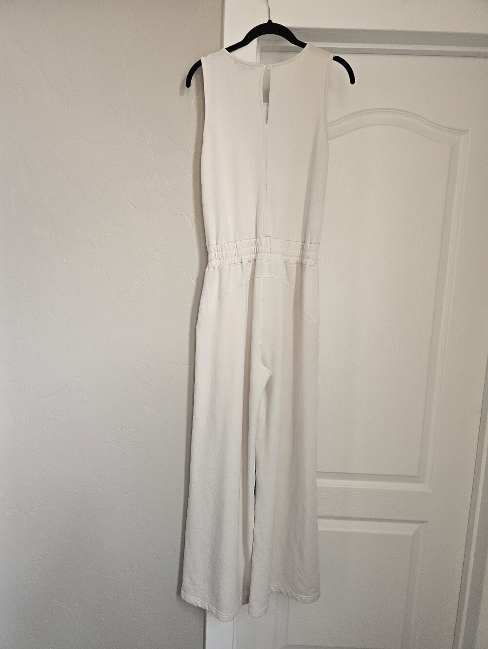 Quince Cream Sleeveless Jumpsuit Soft Cozy Loungewear Size Small - Picture 2 of 4